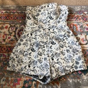 Princess Polly White floral romper